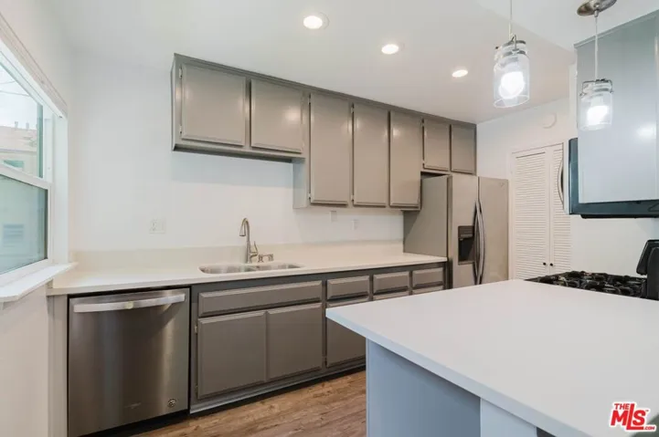 3622 Kalsman Drive 2, Los Angeles, California 90016