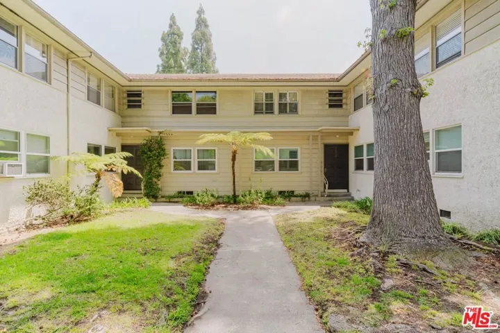 3622 Kalsman Drive 2, Los Angeles, California 90016