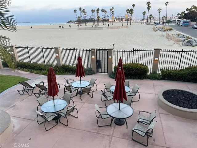 850 E Ocean Boulevard B3, Long Beach, California 90802
