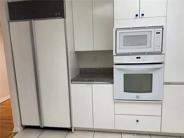 850 E Ocean Boulevard B3, Long Beach, California 90802
