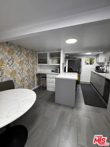 2449 Riverside Place, Los Angeles, California 90039