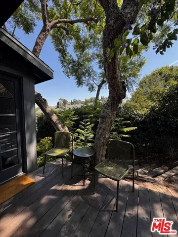 2449 Riverside Place, Los Angeles, California 90039