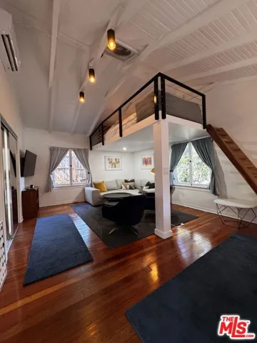 2449 Riverside Place, Los Angeles, California 90039
