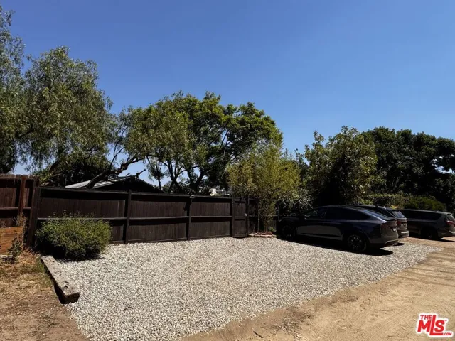 2449 Riverside Place, Los Angeles, California 90039
