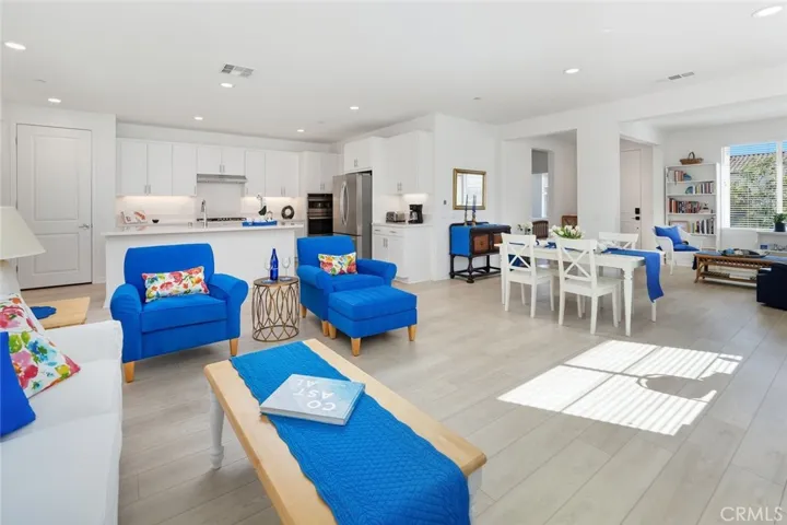 17806 Top Court, Canyon Country, California 91350