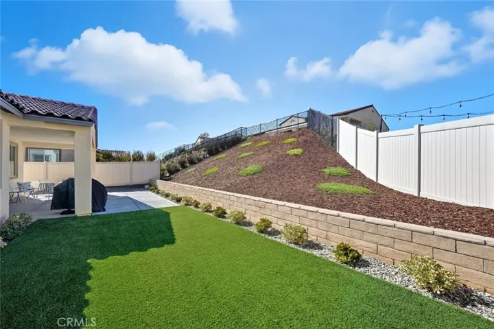17806 Top Court, Canyon Country, California 91350