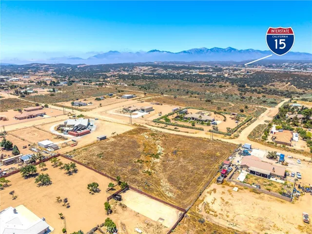 6589 Fremontia Road, Oak Hills, California 92344