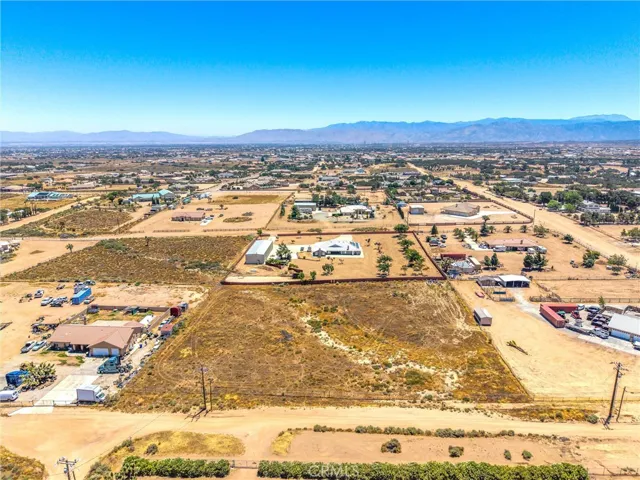 6589 Fremontia Road, Oak Hills, California 92344