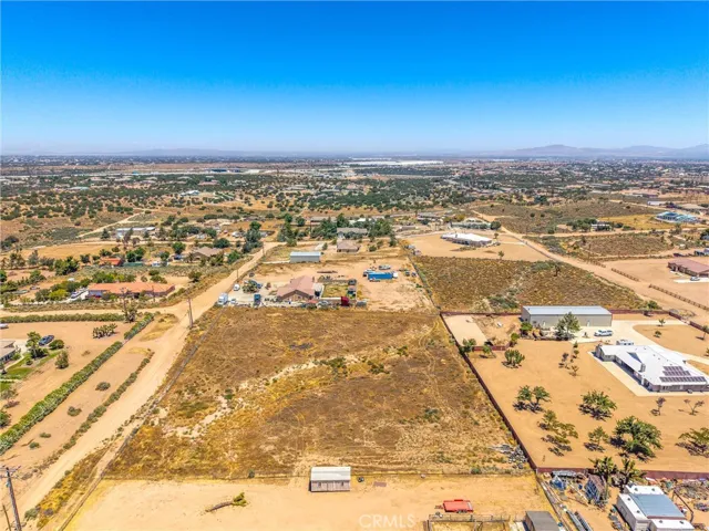 6589 Fremontia Road, Oak Hills, California 92344