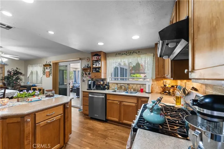 2038 E Avenue R12, Palmdale, California 93550
