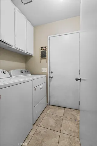 2038 E Avenue R12, Palmdale, California 93550