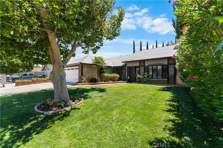 2038 E Avenue R12, Palmdale, California 93550
