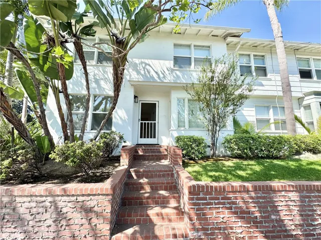 953 E Carson, Long Beach, California 90807