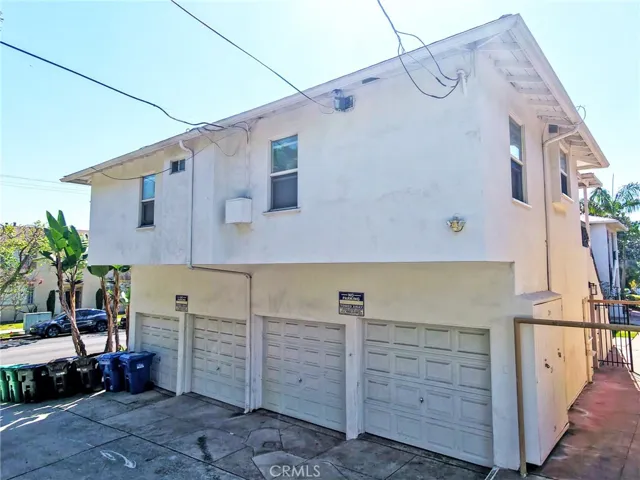 953 E Carson, Long Beach, California 90807