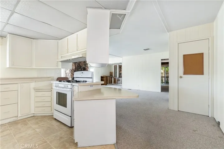 106 Vista, Paso Robles, California 93446