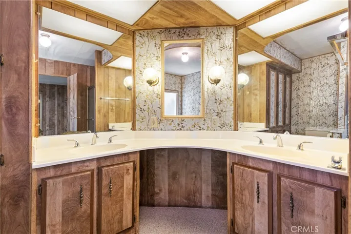 106 Vista, Paso Robles, California 93446