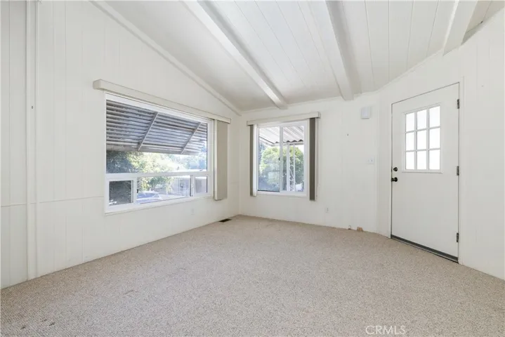 106 Vista, Paso Robles, California 93446