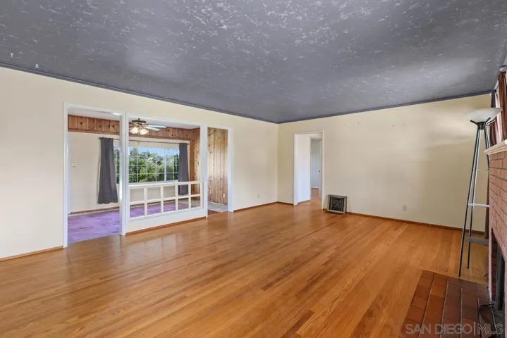 1890 Calmin, Fallbrook, California 92028