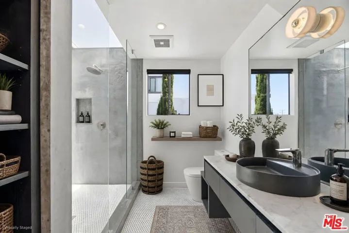 29221 Heathercliff Road 9, Malibu, California 90265