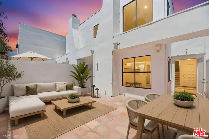 29221 Heathercliff Road 9, Malibu, California 90265