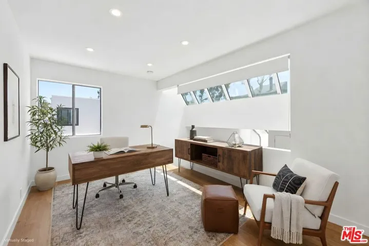 29221 Heathercliff Road 9, Malibu, California 90265