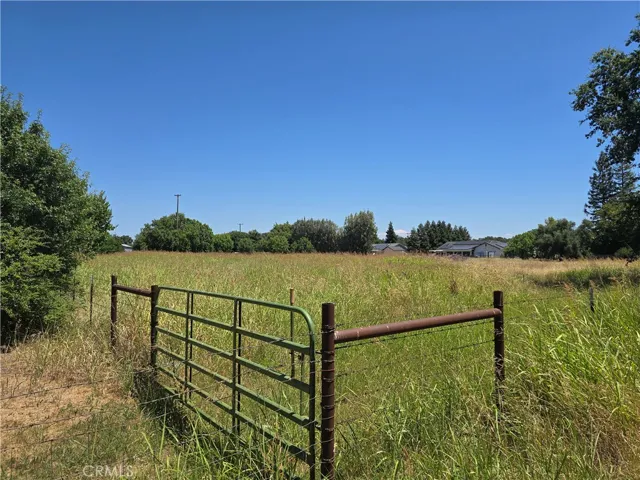 25340 Magnolia, Los Molinos, California 96055