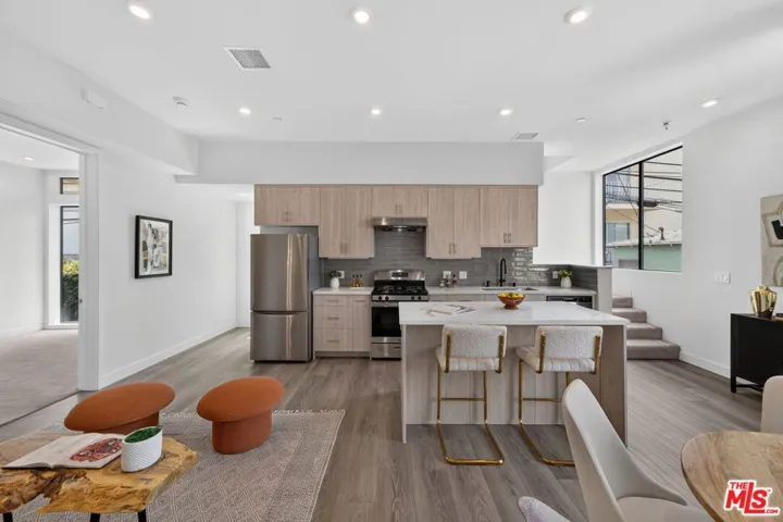 1204 N Orange Grove Avenue, West Hollywood, California 90046