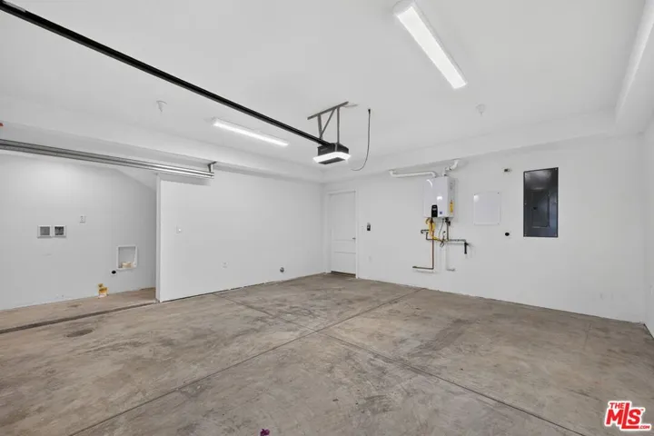 1204 N Orange Grove Avenue, West Hollywood, California 90046