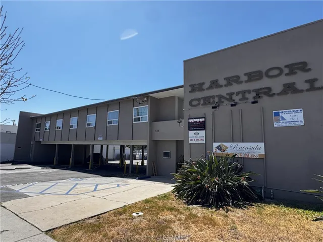 555 W 9th Street 18, San Pedro, California 90731