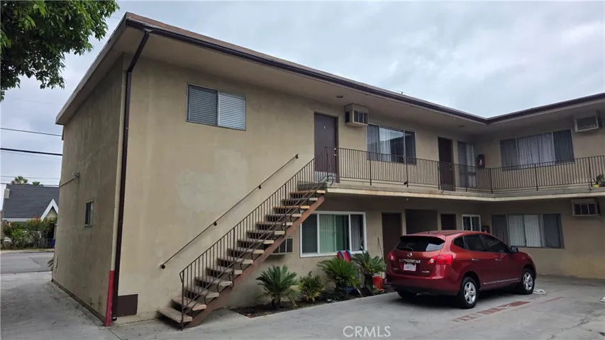 6471 Western 4, Buena Park, California 90621