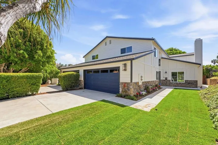 6739 Cantil Street, Carlsbad, California 92009