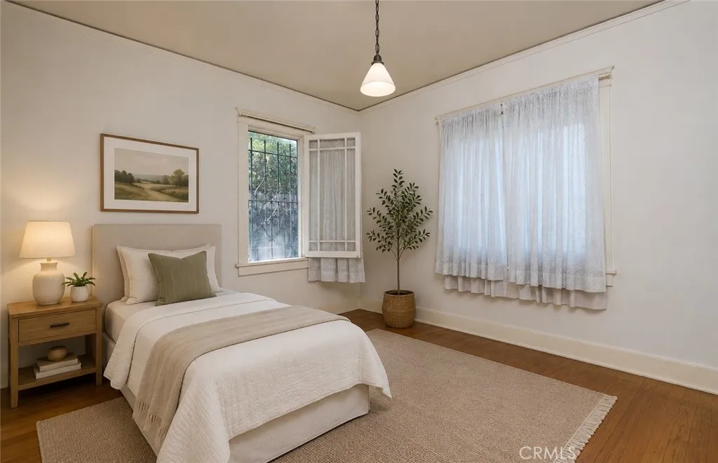 Virtual staging bedroom 2