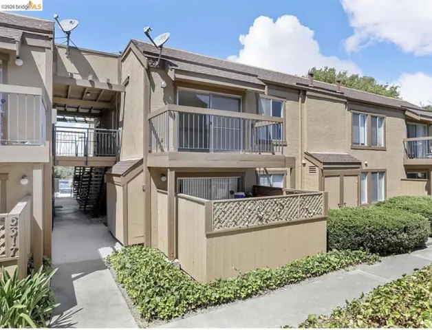 5317 Ridgeview Cir, El Sobrante, California 94803-3445