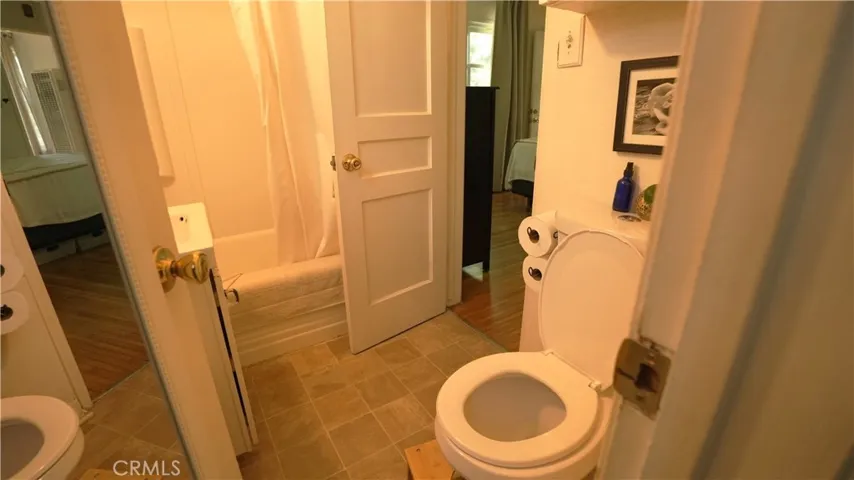 6237 Haviland, Whittier, California 90601