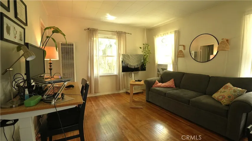 6237 Haviland, Whittier, California 90601