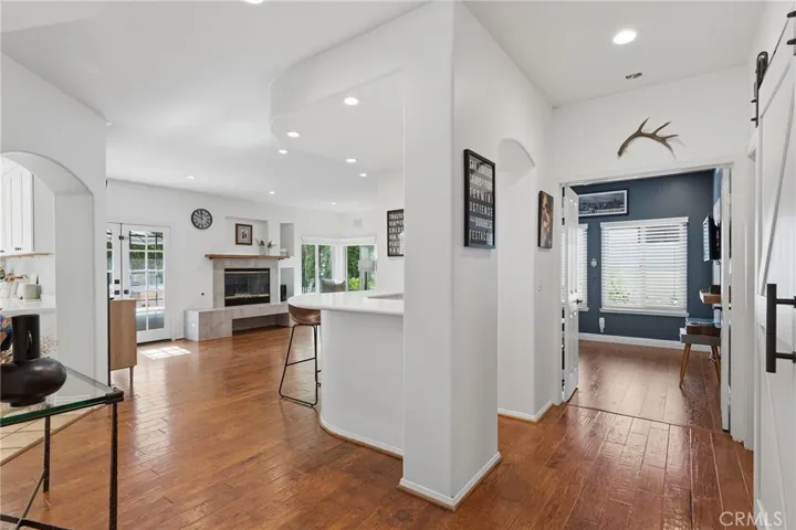 756 Cedar Point Place, Westlake Village, California 91362