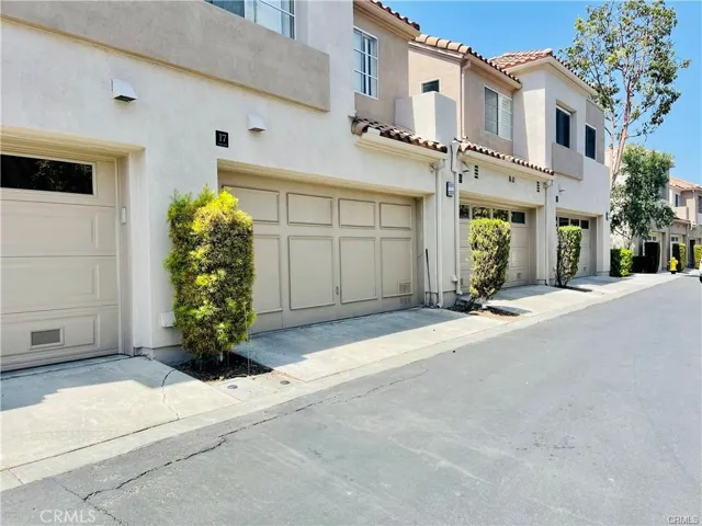 17 Tradewinds, Aliso Viejo, California 92656
