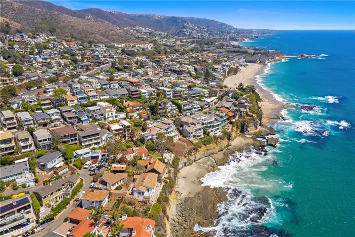 104 Blue Lagoon, Laguna Beach, California 92651