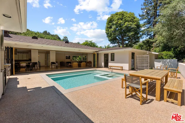 10630 Somma Way, Los Angeles, California 90077