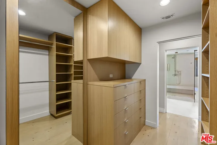 10630 Somma Way, Los Angeles, California 90077