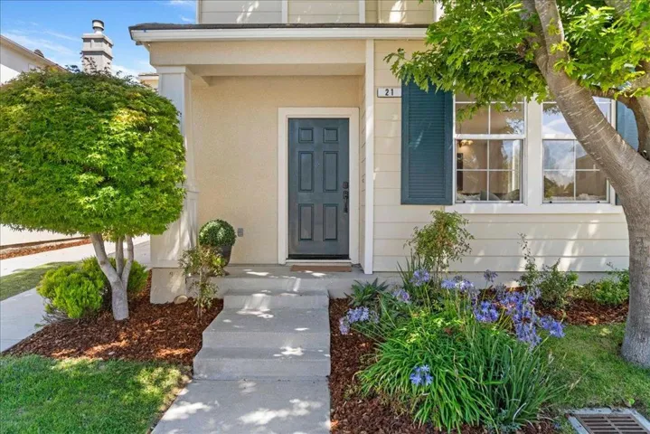 21 La Jolla Street, Watsonville, California 95076
