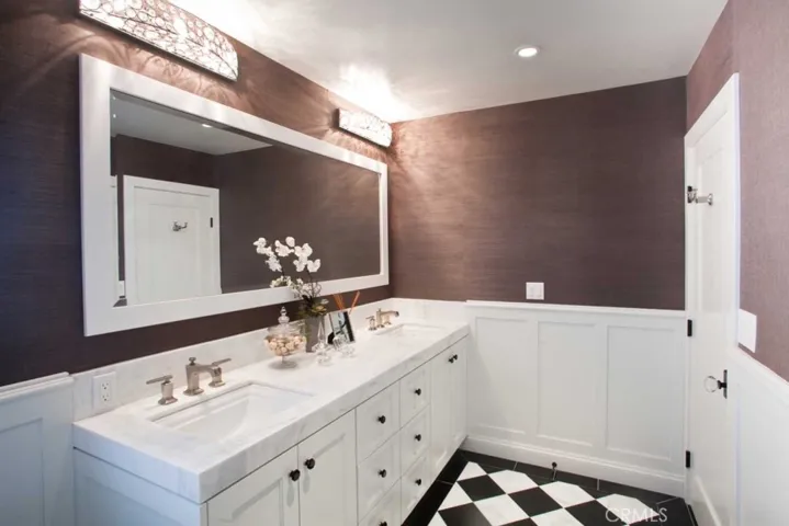 12128 Orvillina, North Tustin, California 92705