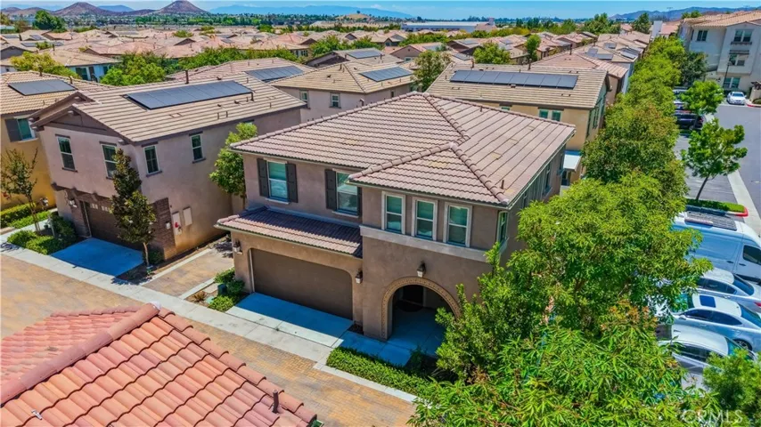 30405 Village Terrace, Menifee, California 92584