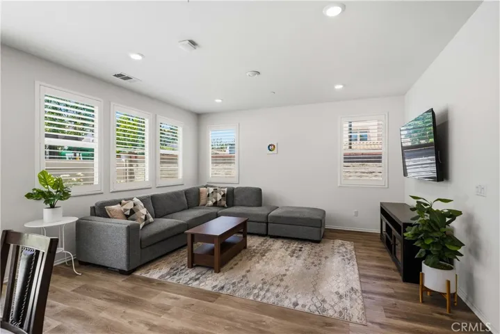 30405 Village Terrace, Menifee, California 92584