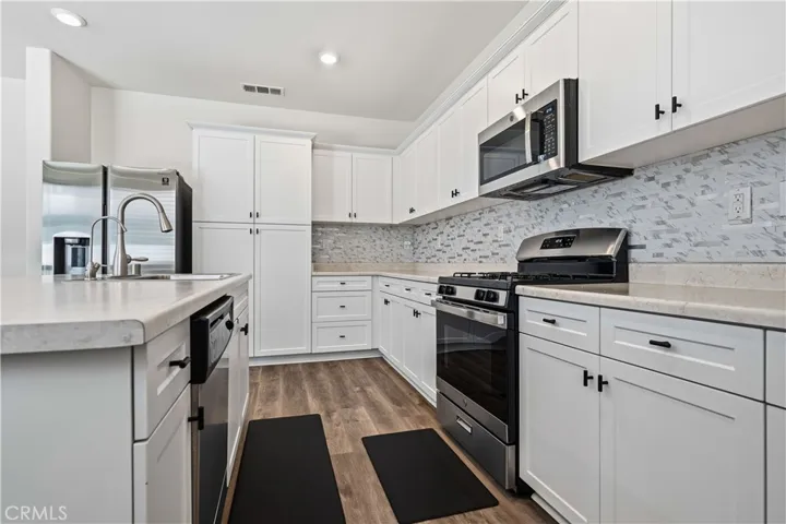 30405 Village Terrace, Menifee, California 92584