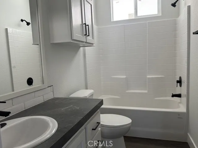 view of secondary bathroom