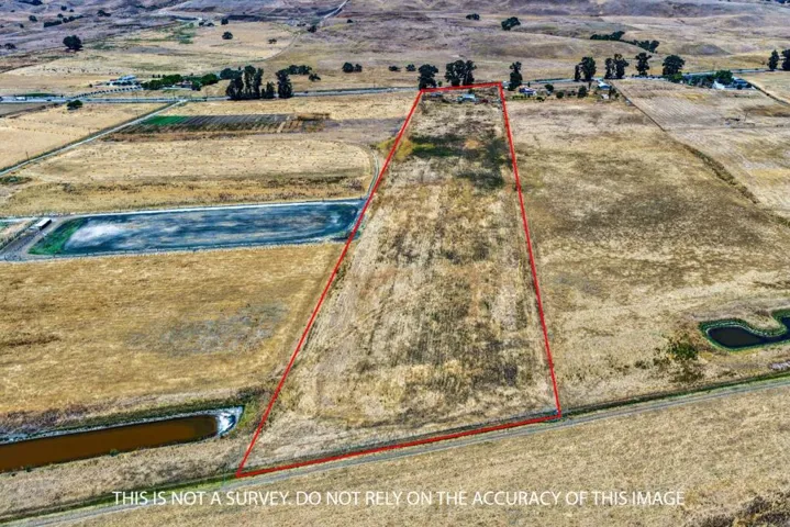 4688 Pacheco Pass Highway, Gilroy, California 95020