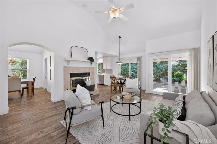 2997 W Silverhill, Fresno, California 93711