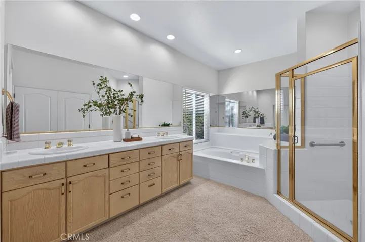2997 W Silverhill, Fresno, California 93711