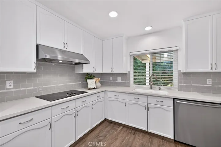 2997 W Silverhill, Fresno, California 93711